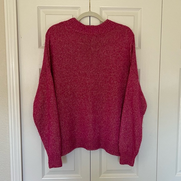 Banana Republic - Fuchsia Knit Sweater - Picture 2 of 7